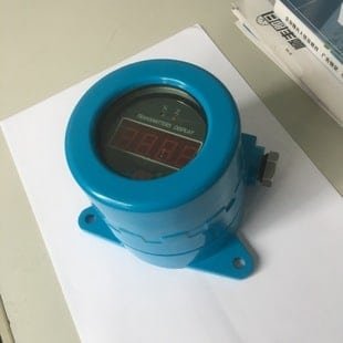 SI-SBW FIELD MOUNTED HART TEMPERATURE TRANSMITTER