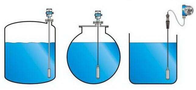 Hydrostatic level transmitters