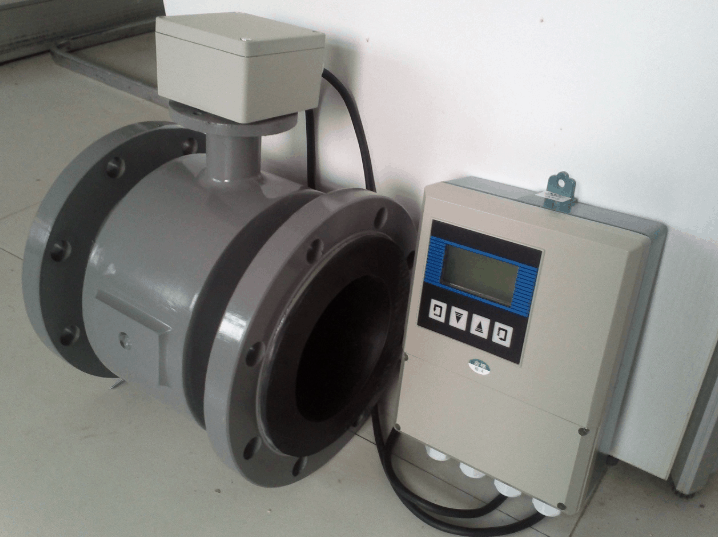 Electromagnetic-Sewage-Flow-Meter-